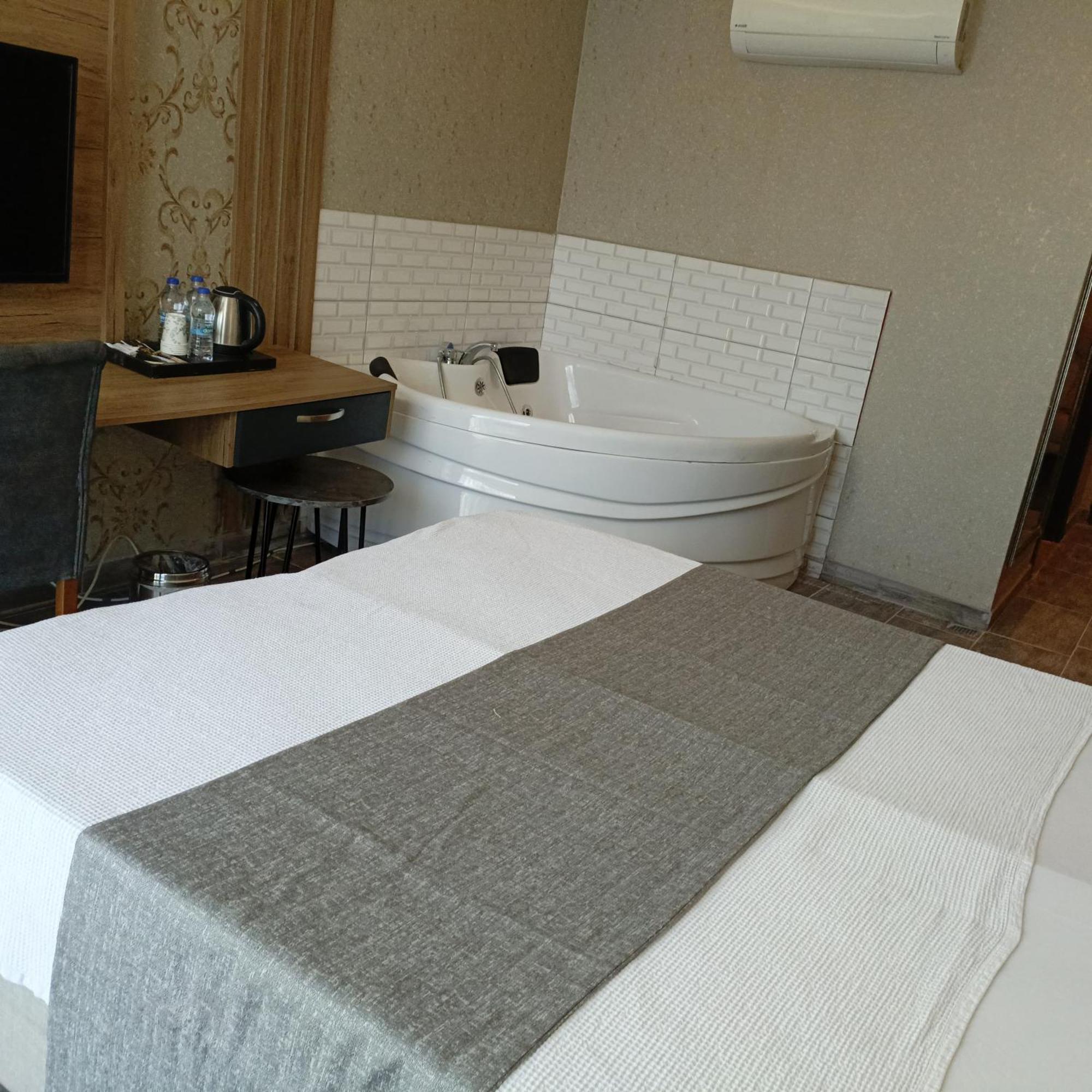 Rush Hotel Istanbul Exterior foto